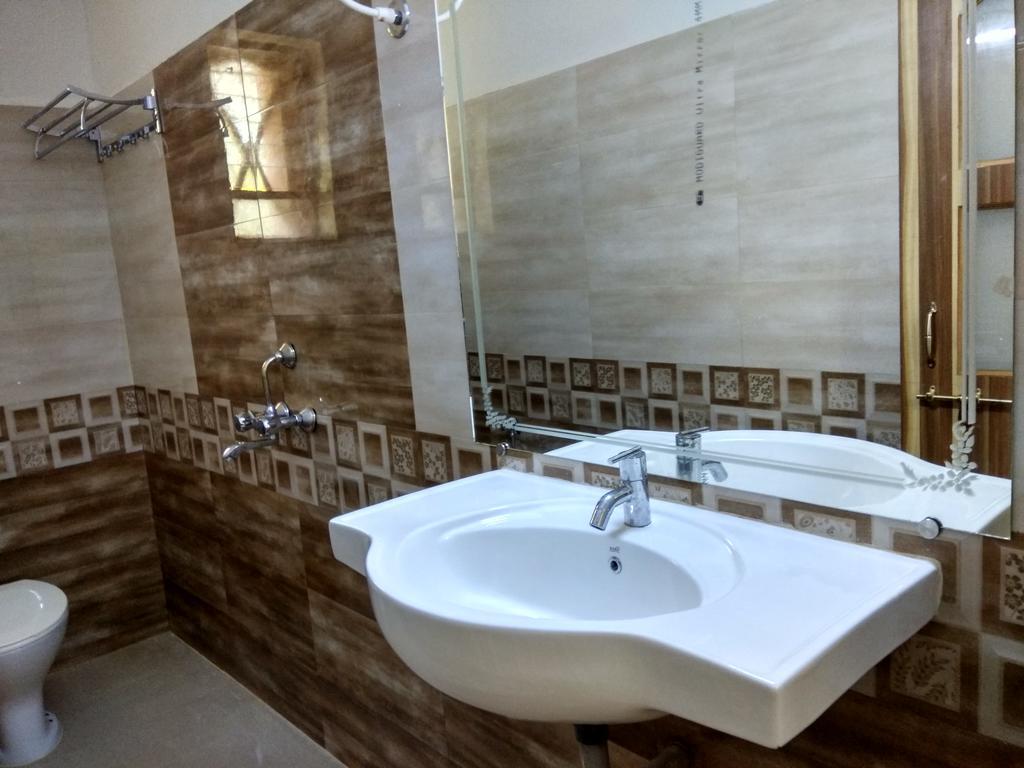 La Alegro Hotel ปาโลเลม ภายนอก รูปภาพ